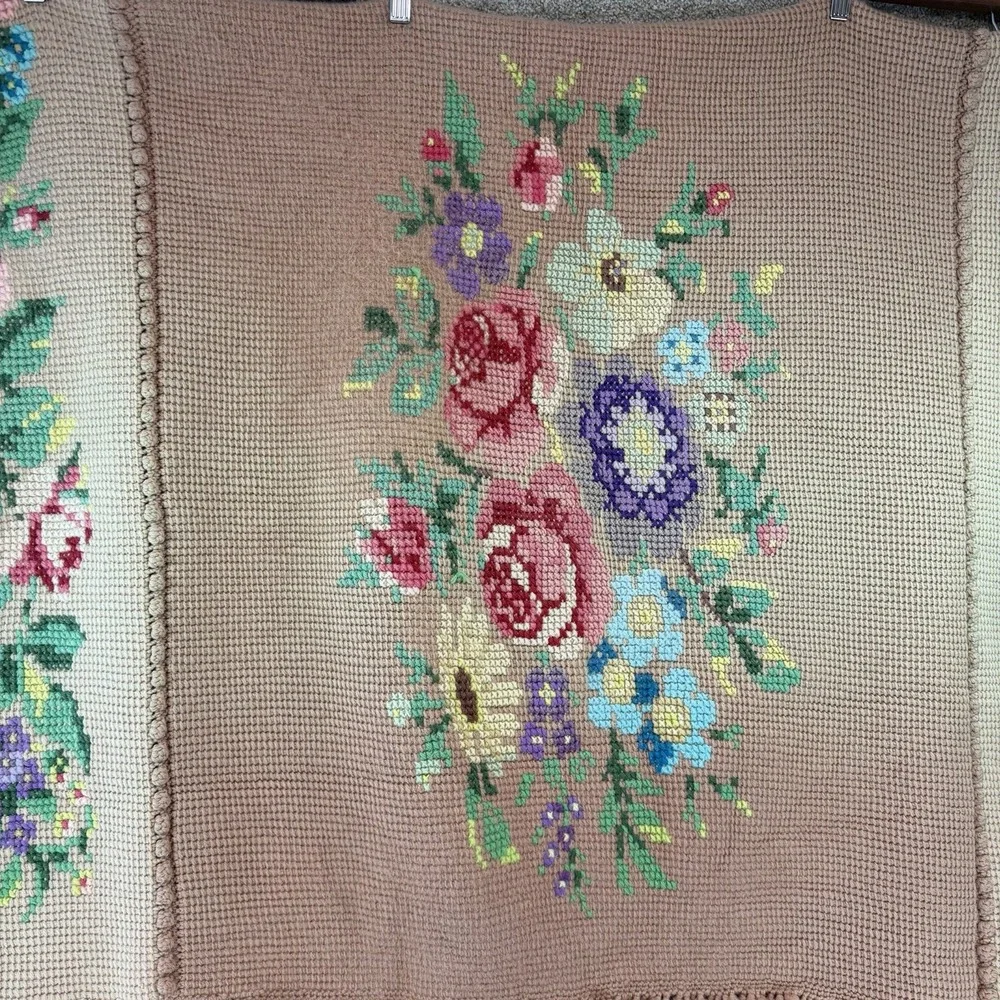 VTG Crochet Needle Point Roses Granny Cottage Core Afghan Blanket Throw *Flaw*